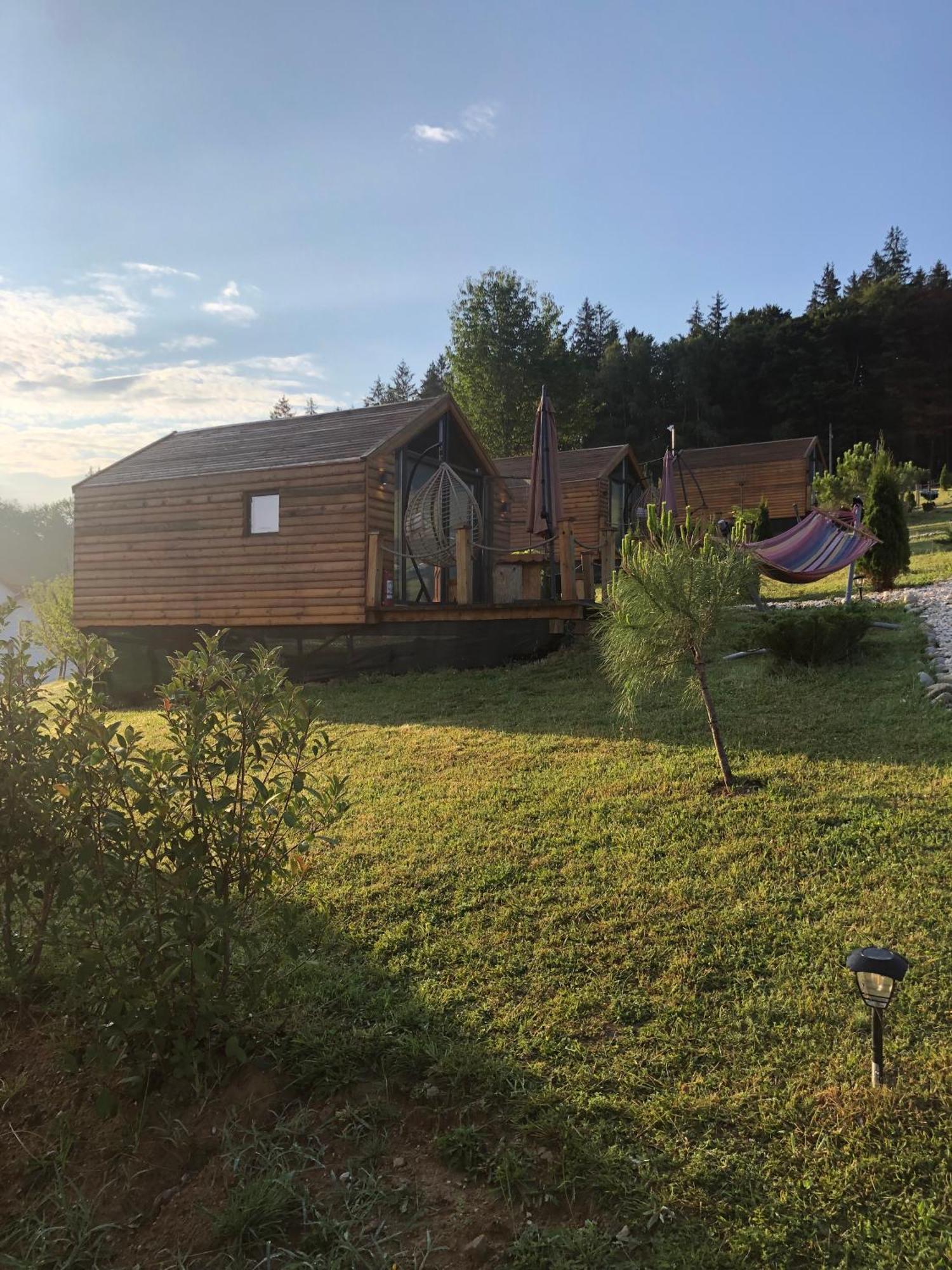 My Little Village Пояна-Мэрулуй Экстерьер фото